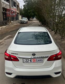 نيسان سنترا